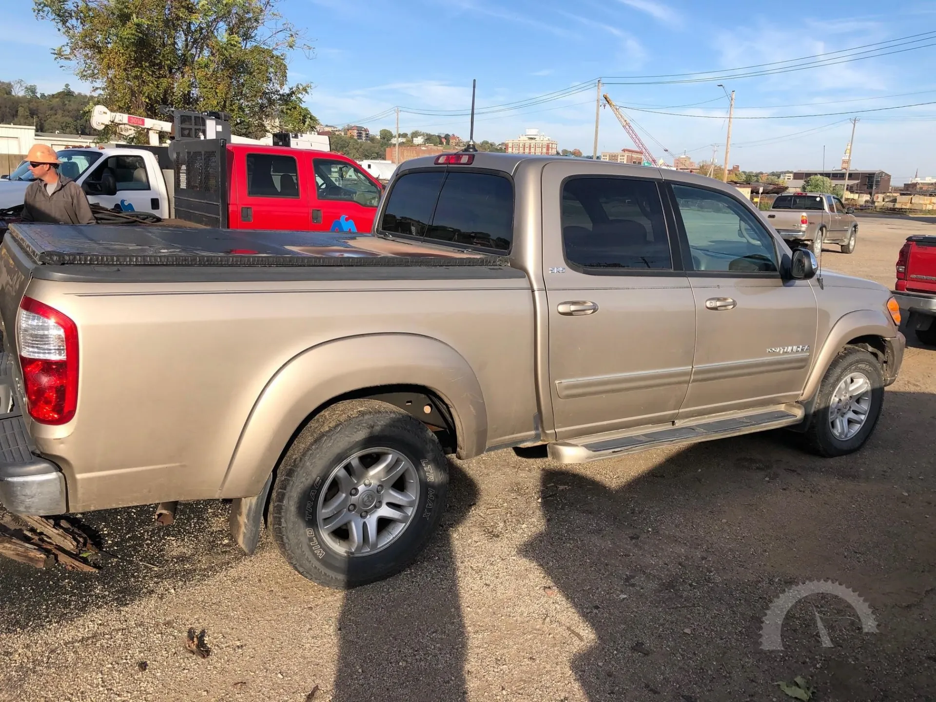 2004 TOYOTA TUNDRA SR5