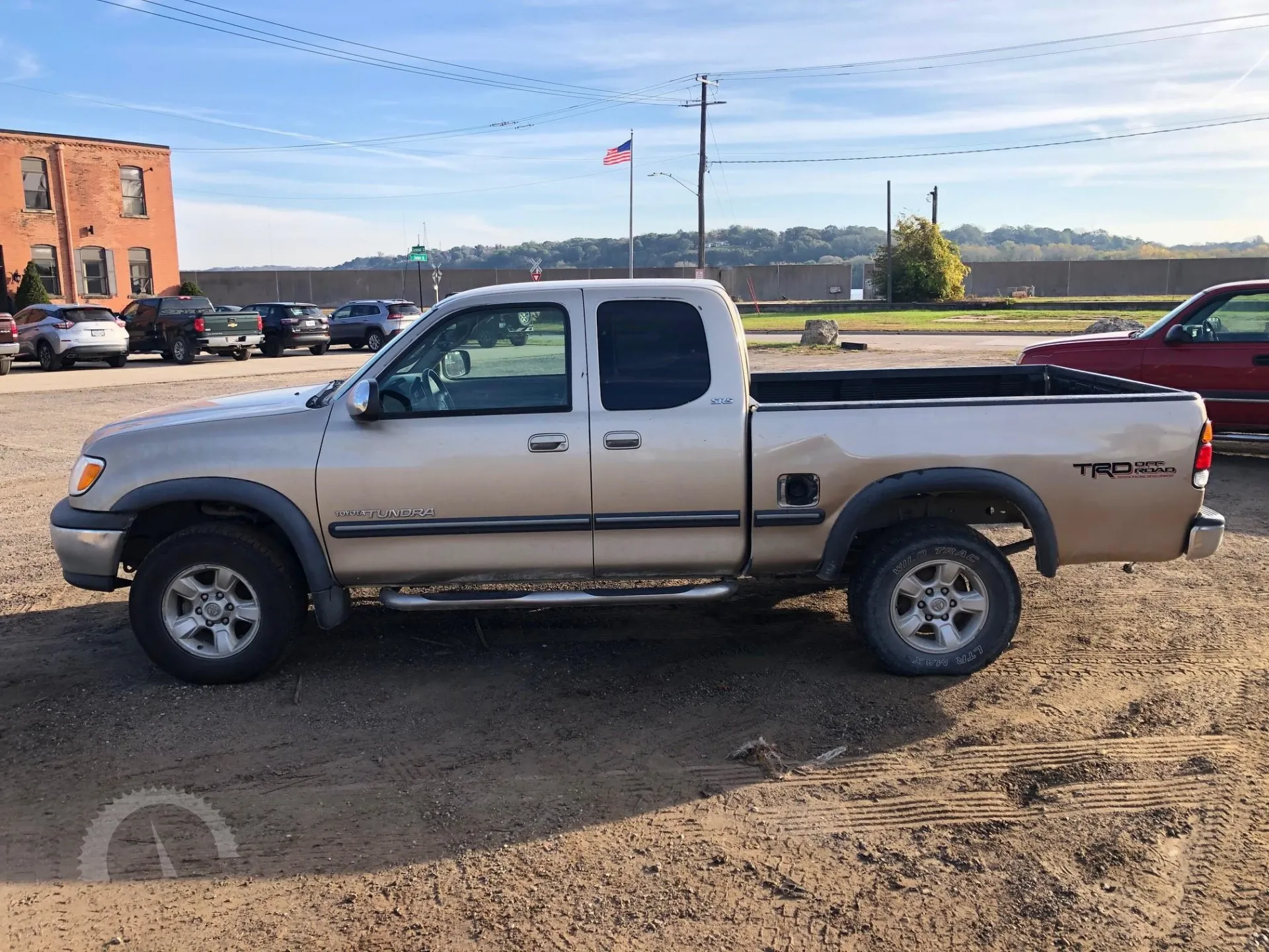 2002 TOYOTA TUNDRA SR5 - Old 20 Auctions