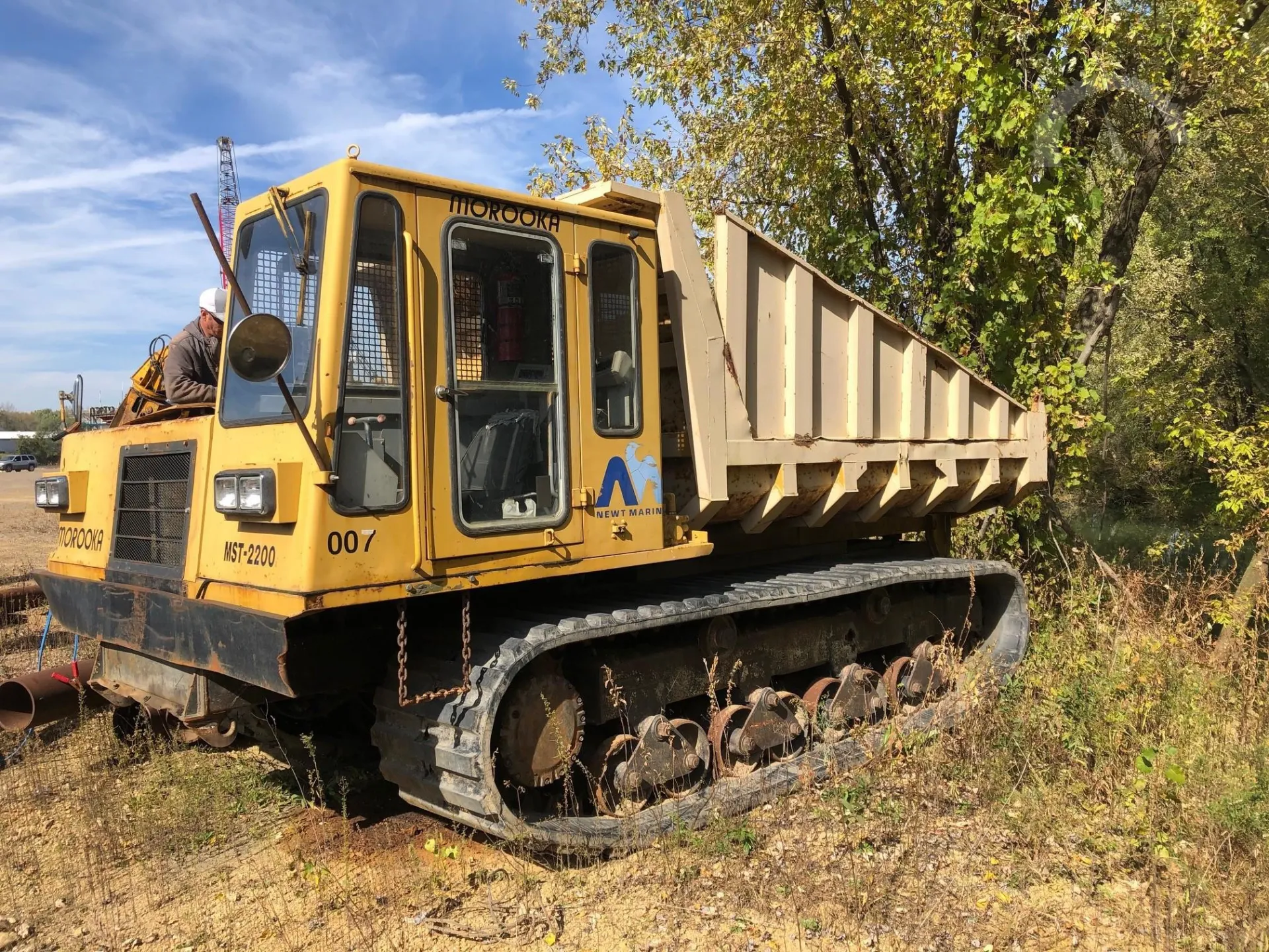 MOROOKA MST2200