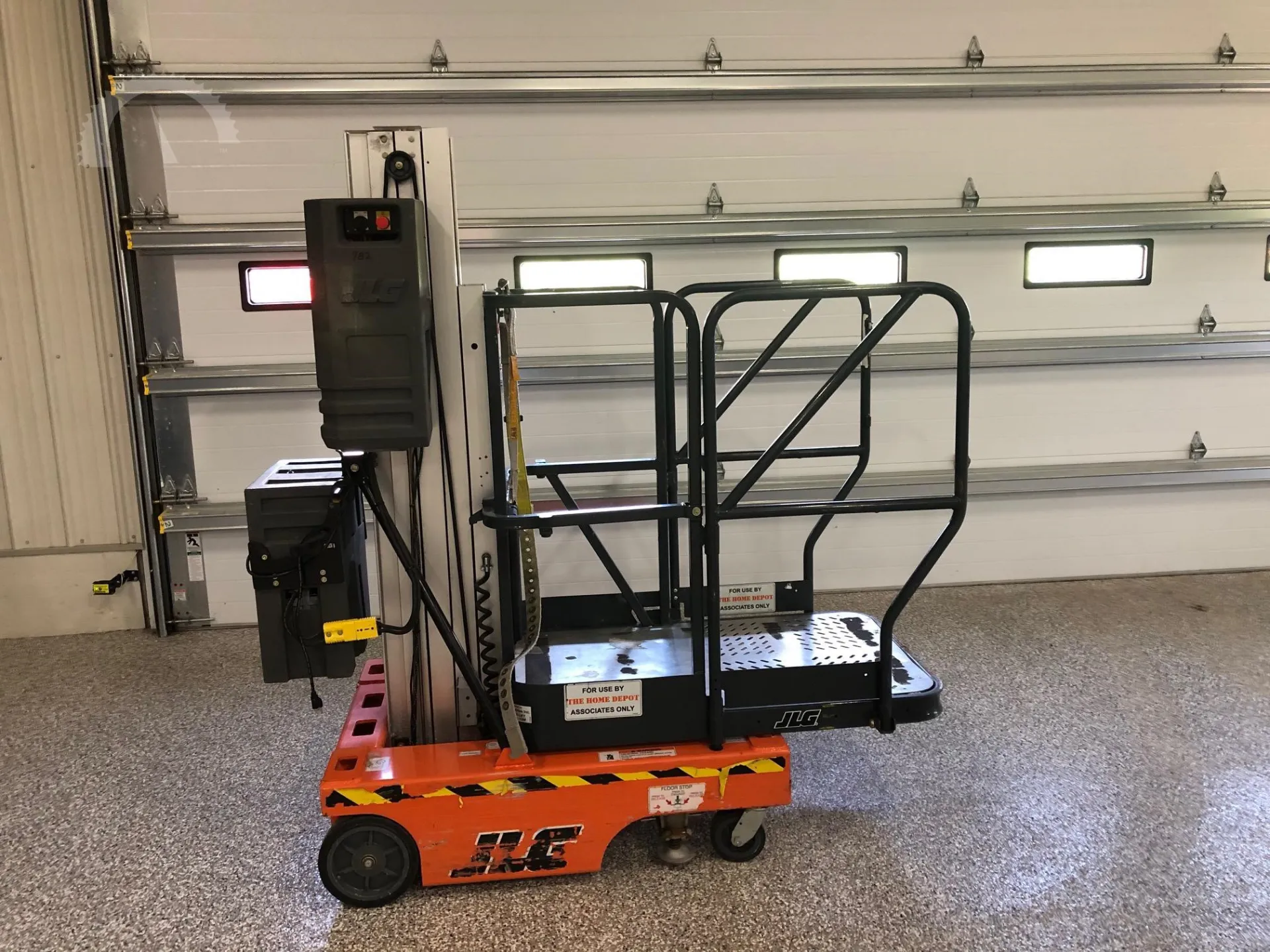  2003 JLG 12SP