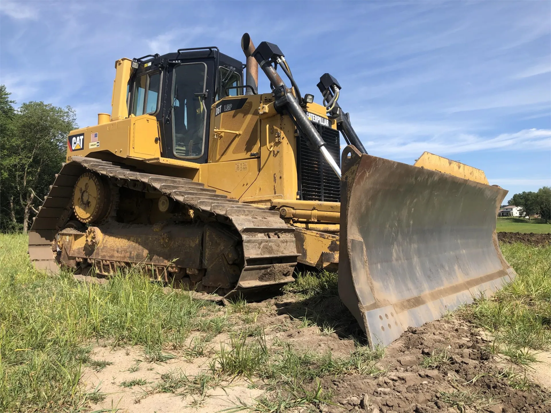 2011 CATERPILLAR D6T LGP VP DOZER