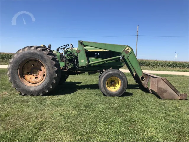JOHN DEERE 2030
