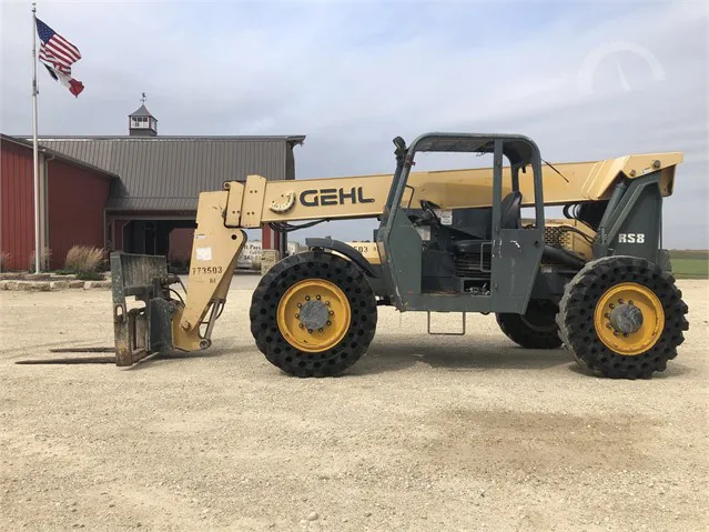 2008 GEHL RS8-42
