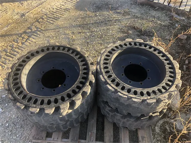 SOLID SKID LOADER TIRES 
