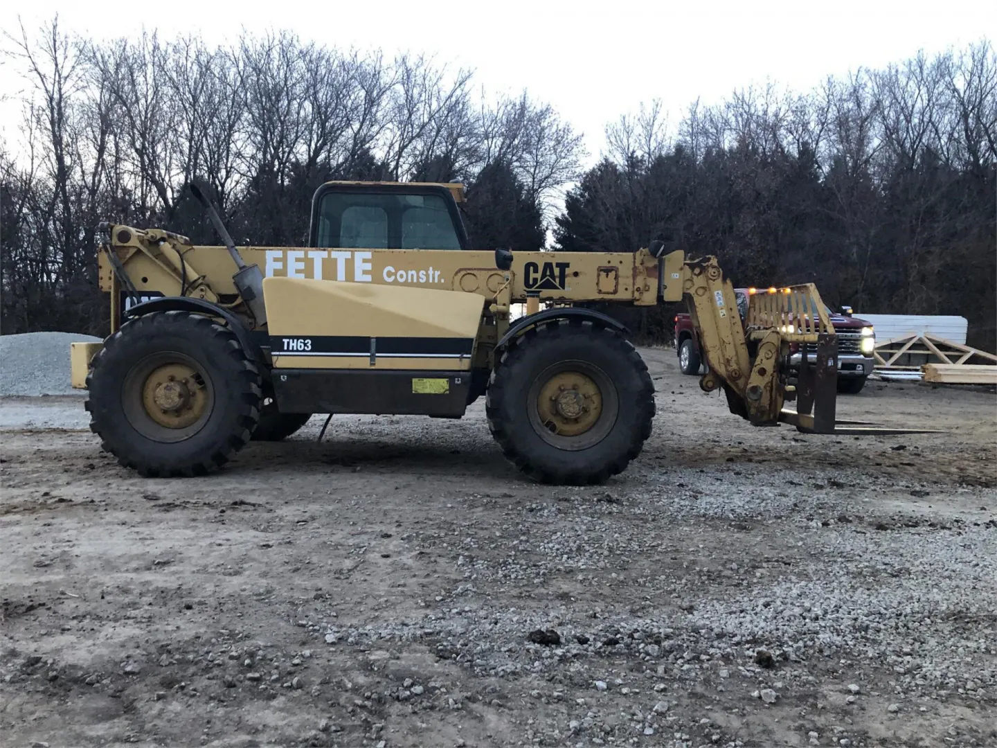 1999 CATERPILLAR TH63