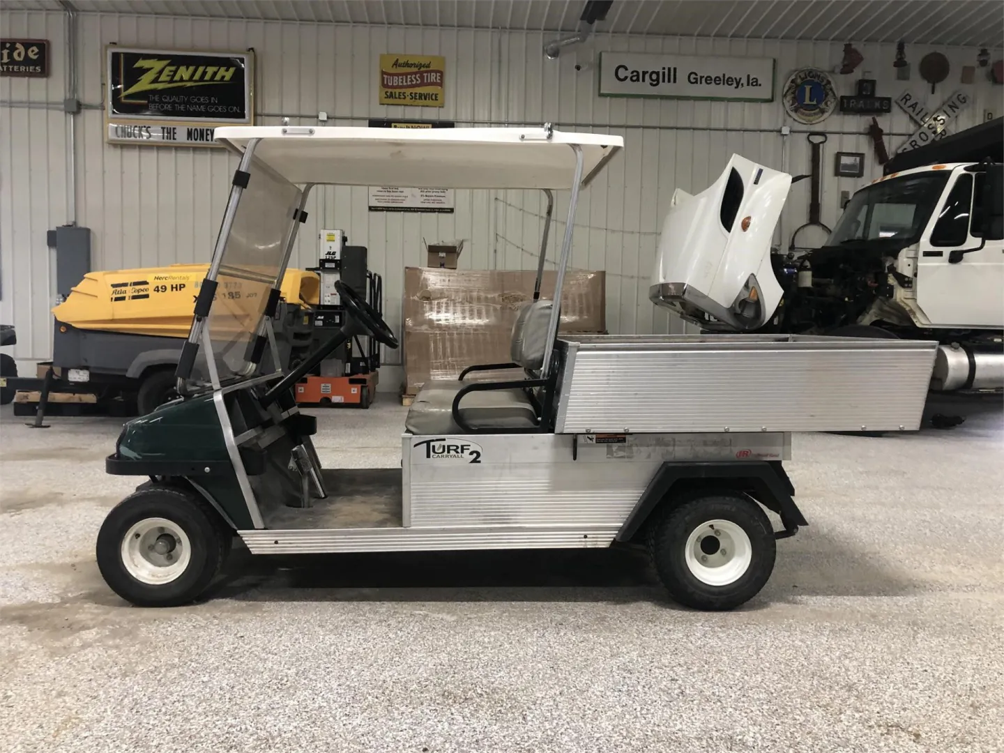 Old 20 Auctions 2007 CLUB CAR CARRYALL 2