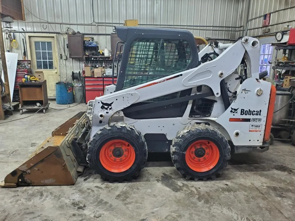 2015 BOBCAT S570