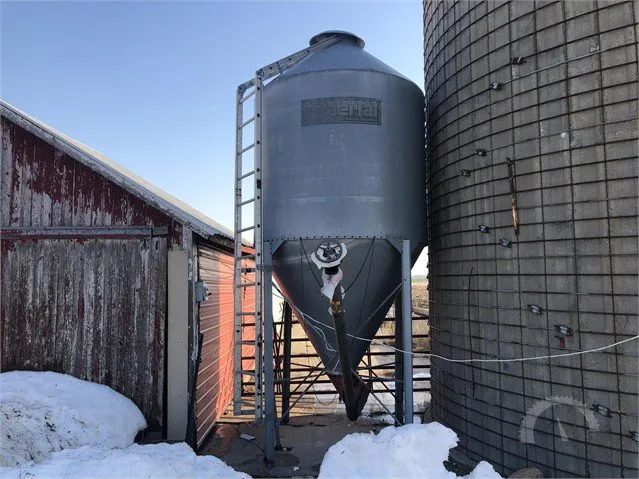 IMPERIAL CALUMET INDUSTRIES 3T