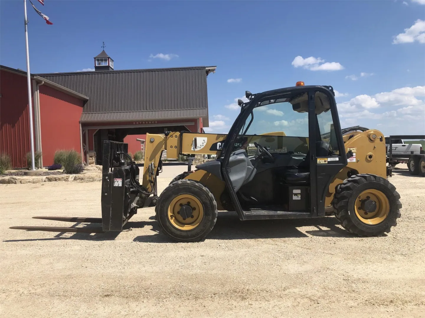 2008 CATERPILLAR TH255