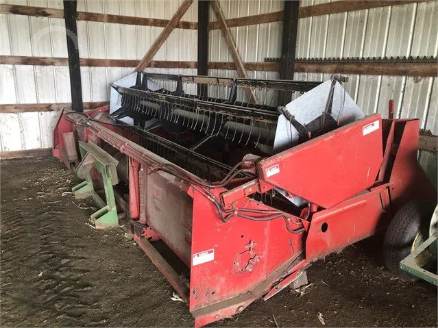  INTERNATIONAL 820