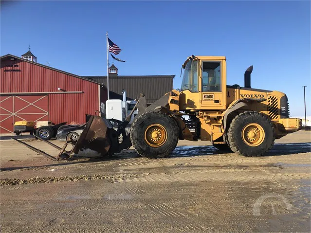2005 VOLVO L70E