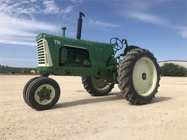 OLIVER 770
