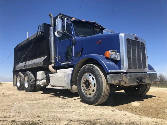 2012 PETERBILT 365