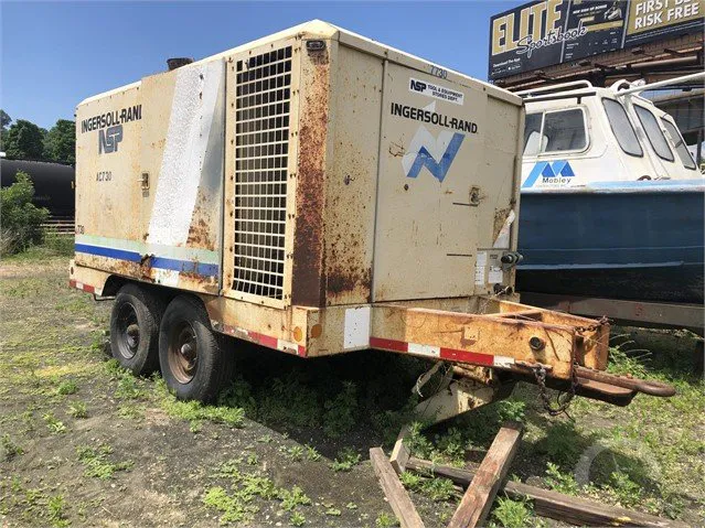  INGERSOLL-RAND XP825WCU