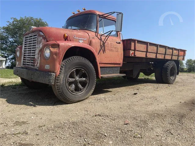 1967 INTERNATIONAL LOADSTAR