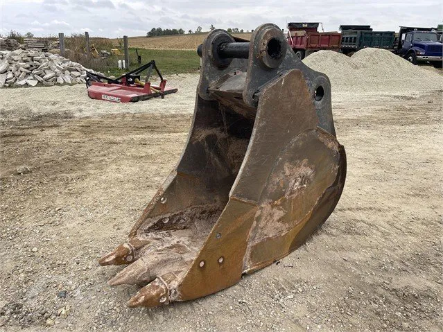  TAG 22 INCH EXCAVATOR BUCKET