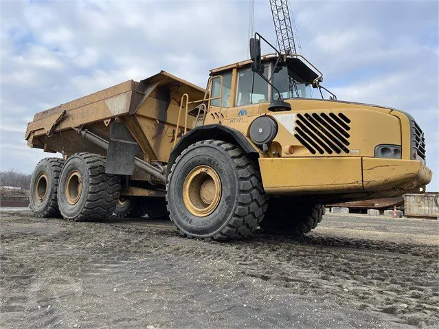 2003 VOLVO A40D