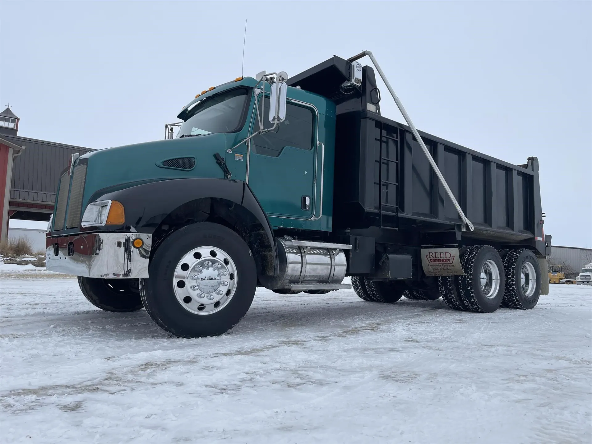 2005 KENWORTH T300