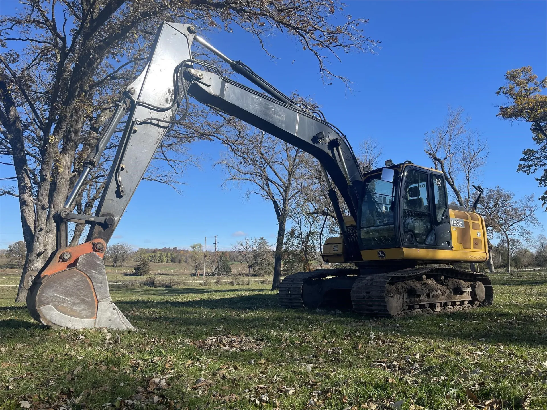 2014 DEERE 160G LC